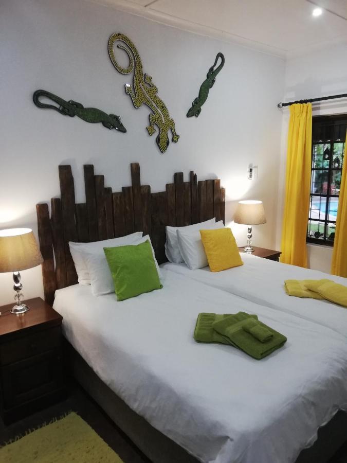 Maputaland Guest House Сент-Люсия Экстерьер фото