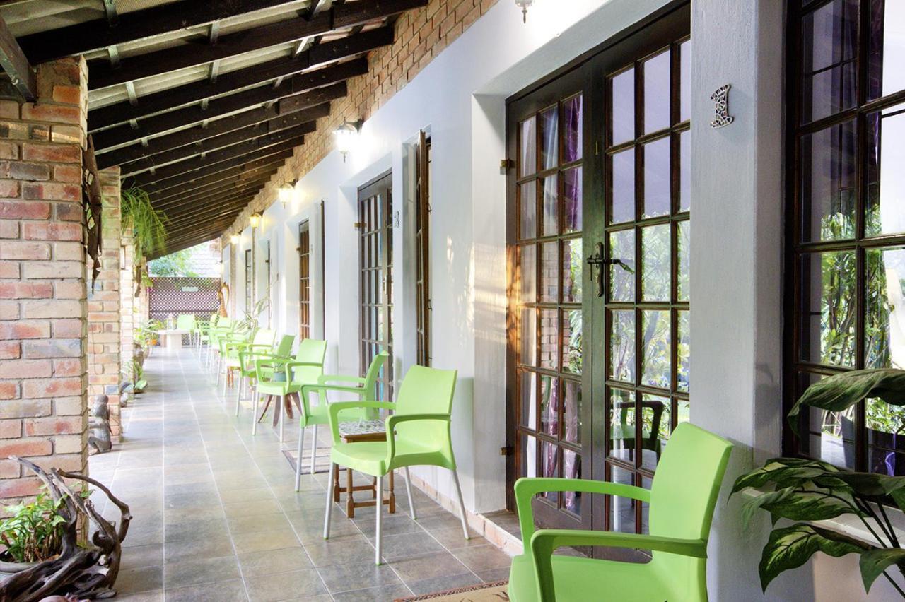 Maputaland Guest House Сент-Люсия Экстерьер фото